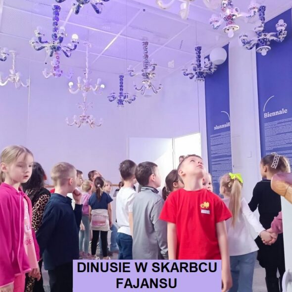 Dinusie w Sarbcu Fajansu
